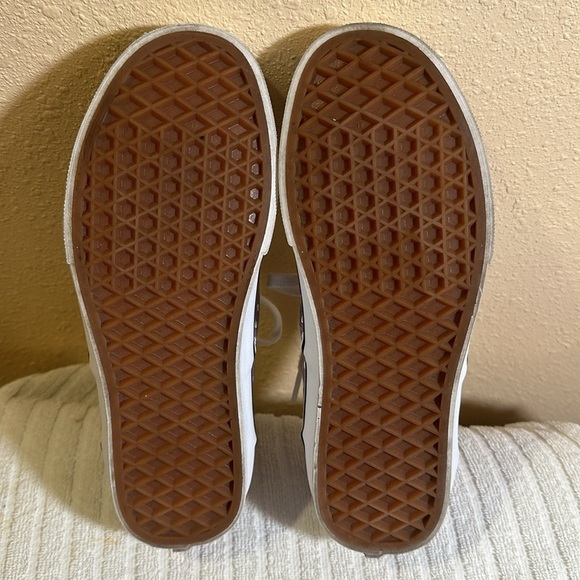 Vans sneakers size 6 - Picture 6 of 7